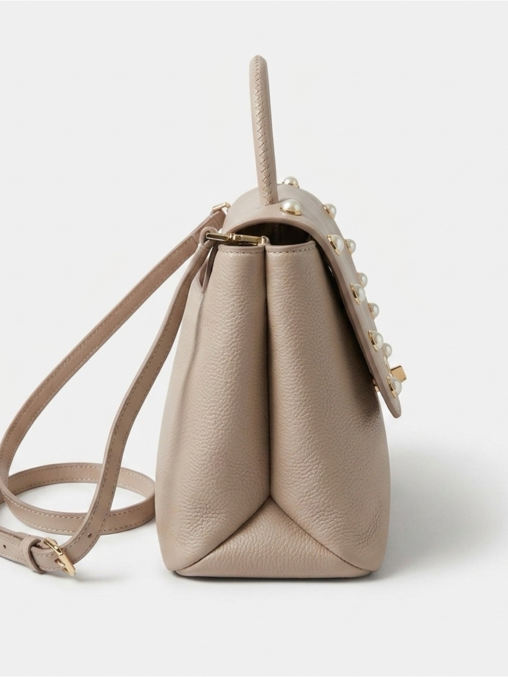 Kate Spade Serrano Place Pearl
Dorina Satchel - Warm Beige - (Used) - Picture 4 of 16
